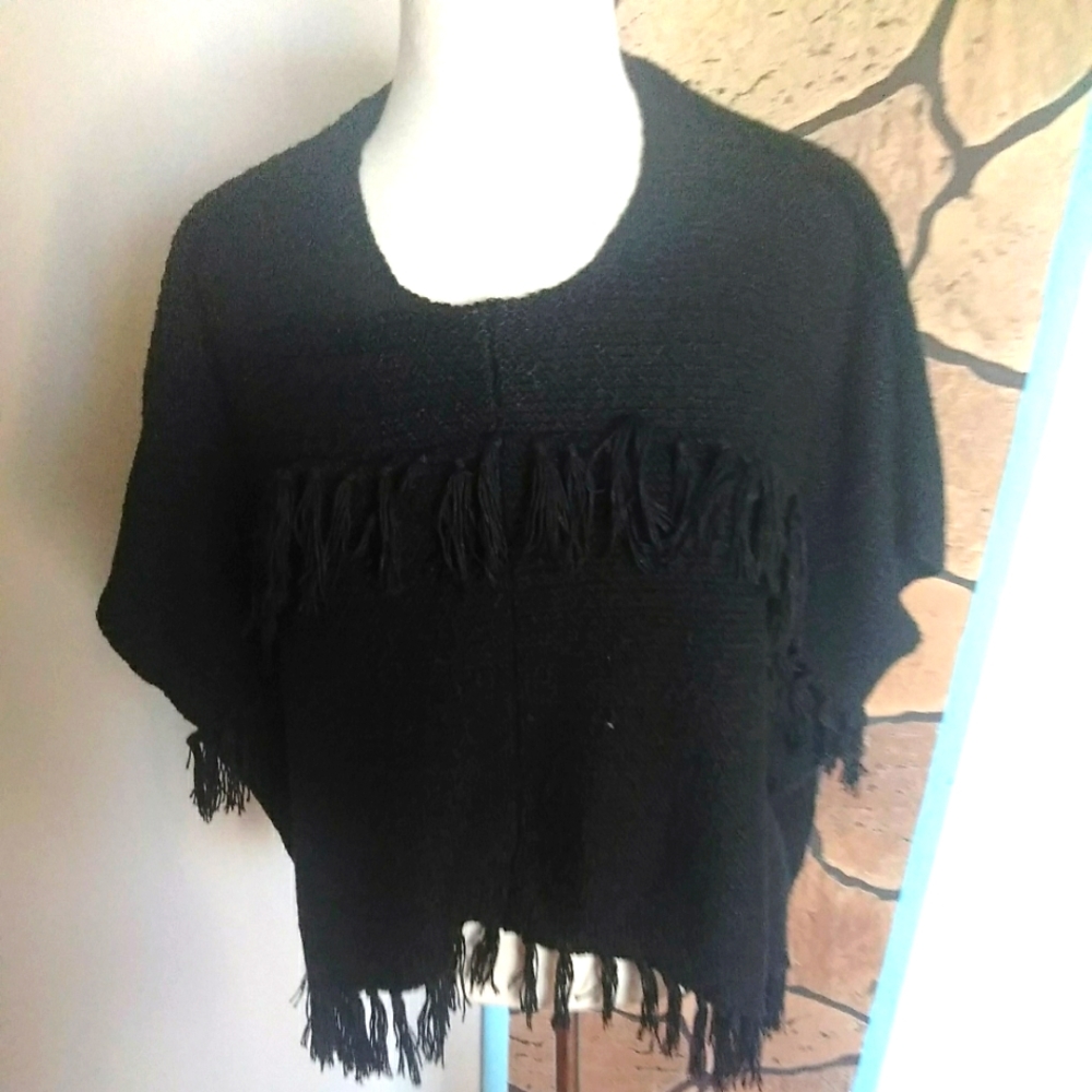 World Market Poncho.one size